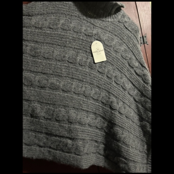 Simply Natural Designs Baby Alpaca Cable Knit Sweater Poncho Grey Size OS - NWT - Picture 5 of 16